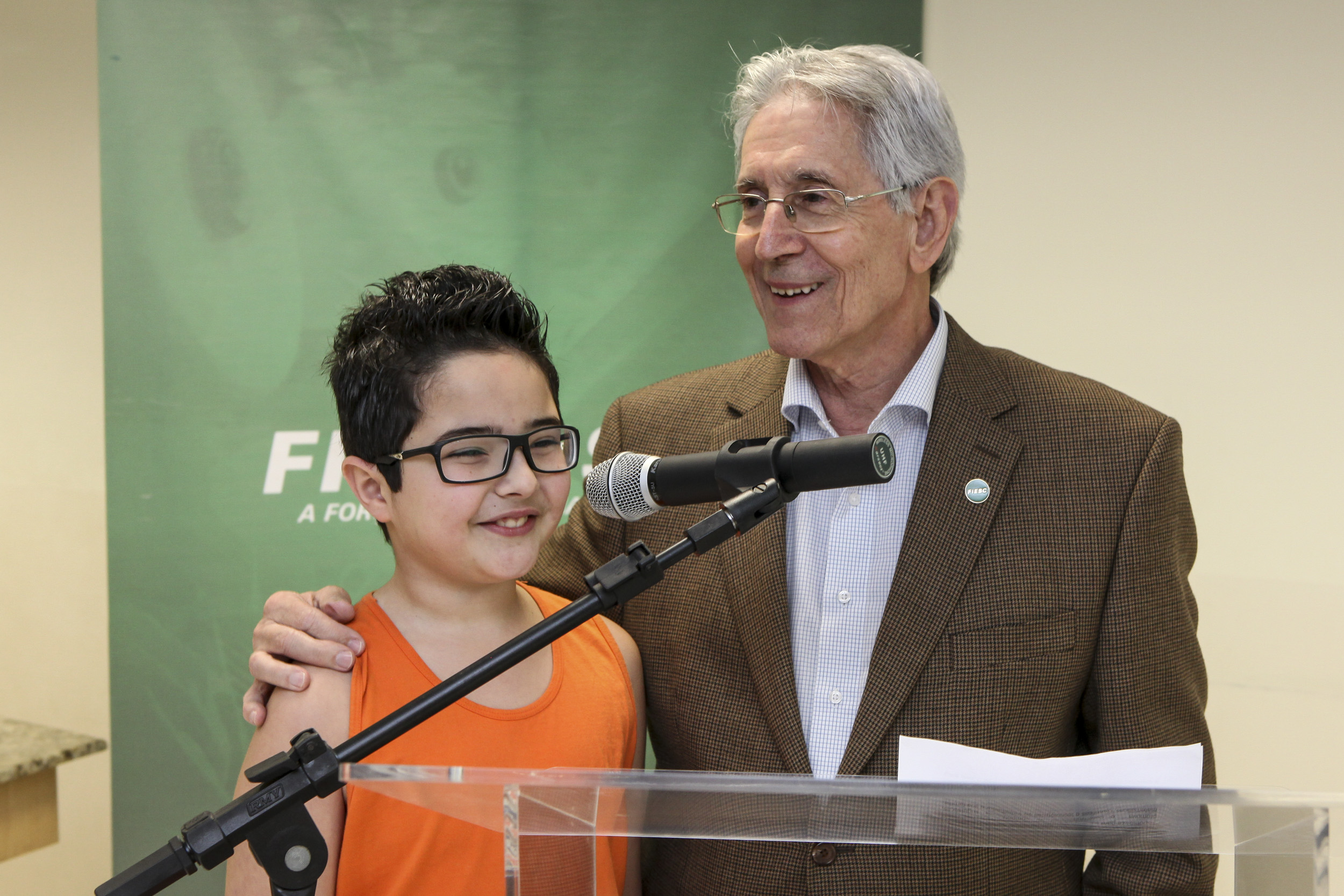 Imagem 1792 no node 3742