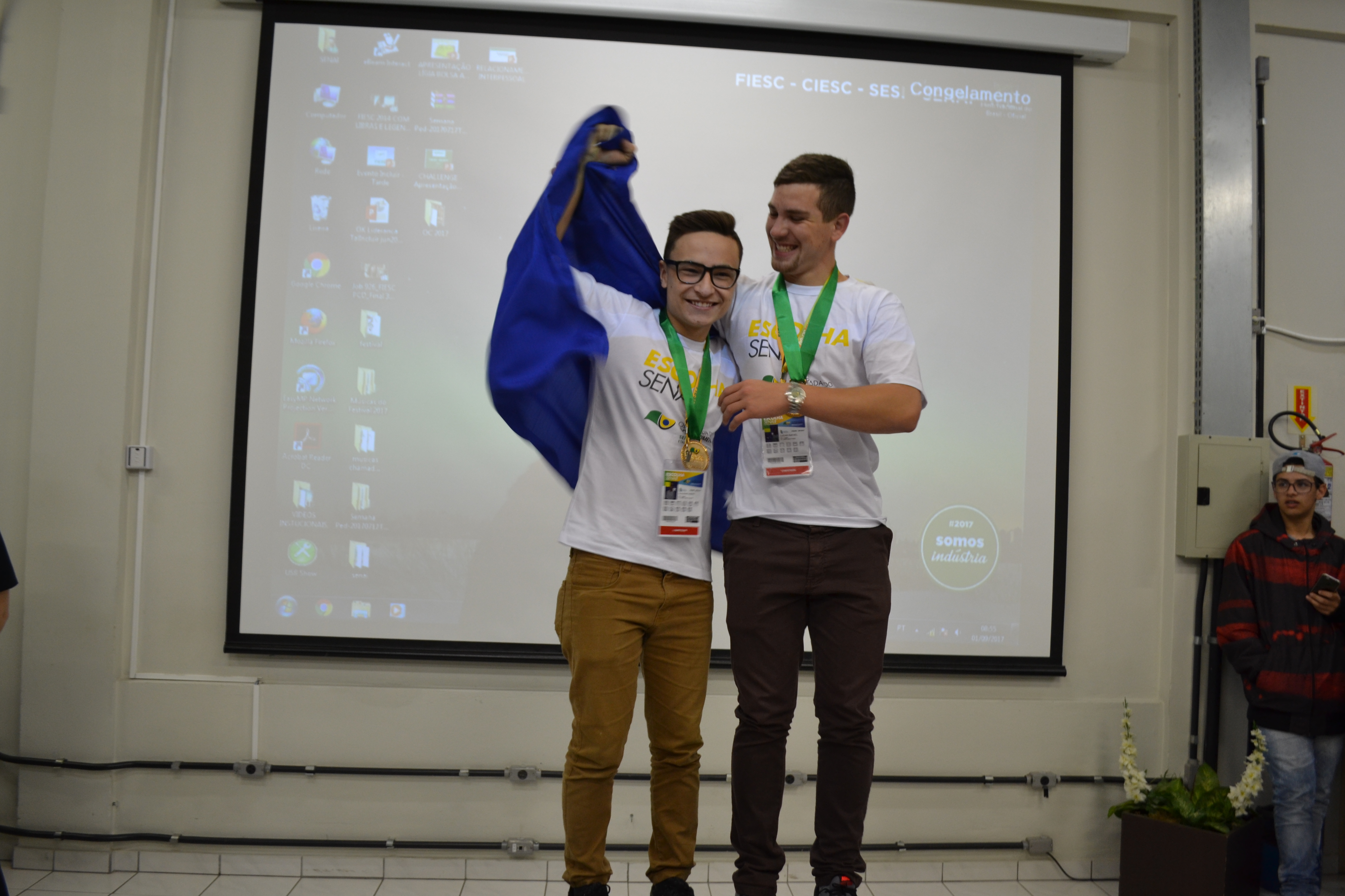 Imagem 4305 no node 6453