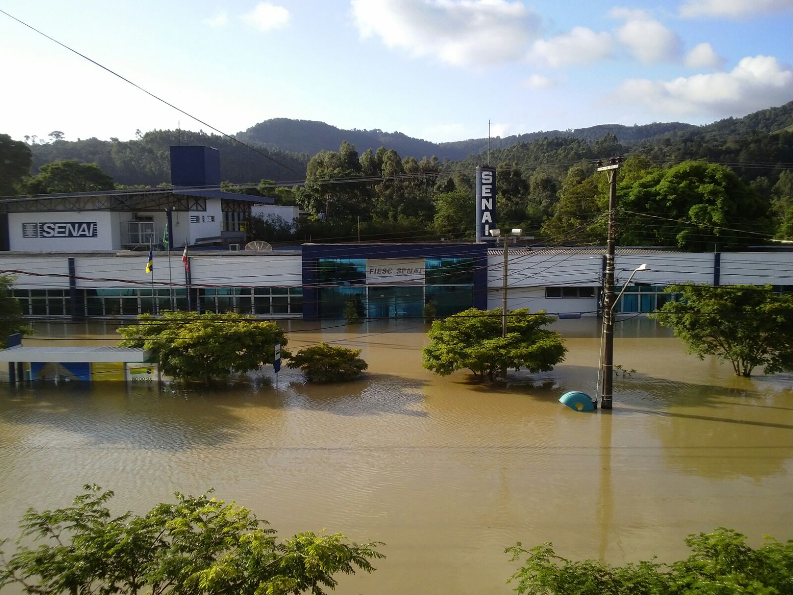 Imagem 1882 no node 3883