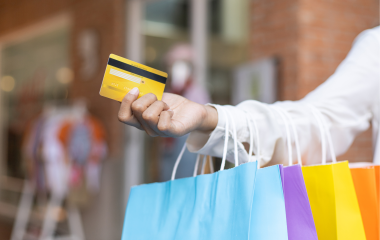 No ano, a atividade econômica cresceu 2,3%