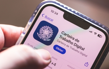 Carteira de trabalho. Foto: AdobeStock