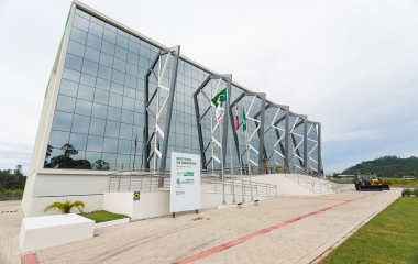 Setor de tecnologia conhece trabalho de pesquisa e desenvolvimento do SENAI