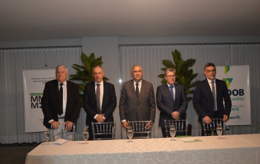 Nova diretoria-executiva do SIMMMEF toma posse para gestão 2022/2024