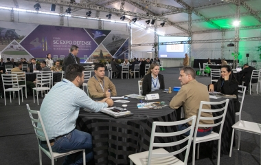 Em rodada de negócios na Expo Defense 2022, 35 empresas apresentam produtos ao setor de defesa