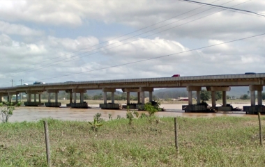 À ANTT, FIESC pede mudança em projeto de ponte da BR-101 sobre o rio Itajaí