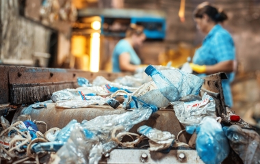 No Brasil, índice de reciclagem de plástico pós-consumo é de 23%