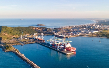 Movimentação de cargas cresce 11% em setembro no Porto de Imbituba