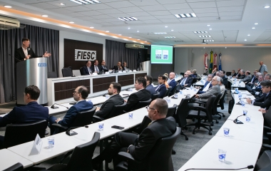 Governo de SC apresenta à indústria panorama das contas públicas