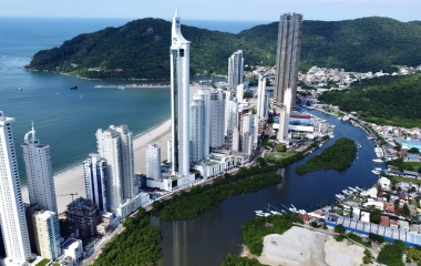 SC tem 4 cidades entre as 5 com maiores preços médios de imóveis residenciais