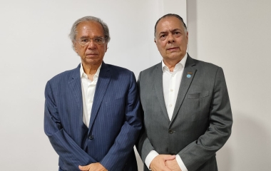 FIESC recebe ex-ministro Paulo Guedes durante eventos em Caçador