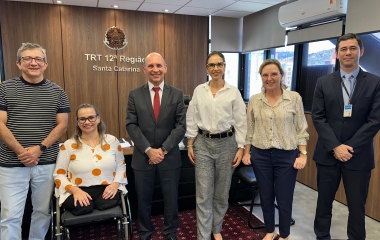 FIESC convida presidente do TRT-SC para evento sobre inclusão no mercado de trabalho