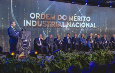 FIESC entrega Ordem do Mérito Industrial