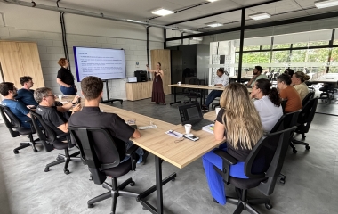 Indústrias do Alto Vale recebem apoio para elaborar projetos de inovação