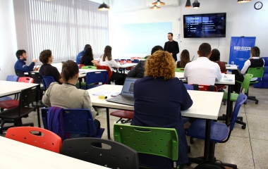 Palestra em Ituporanga destaca decisões estratégicas como base para a inovação