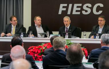 Côrte apresentou projetos que a FIESC considera prioritários. Foto Fernando Willadino