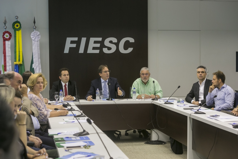 Reunião da Câmara de Assuntos de Transporte e Logística da FIESC realizada nesta quarta-feira (21), em Florianópolis (foto: Fernando Willadino)