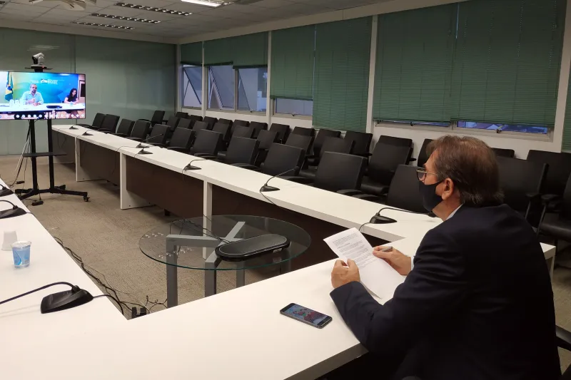 FIESC participa de live do Fórum Parlamentar de SC