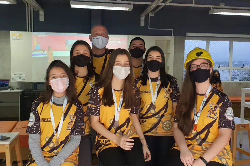 Equipe Carvoeiros Robots se destacou em projeto de inovação