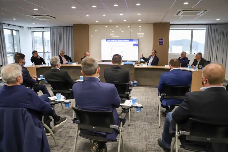 Reunião foi realizada na Aemflo, em São José (foto: Filipe Scotti)
