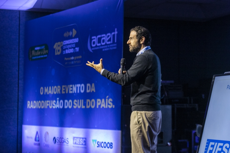 Reindustrialização é oportunidade para o Brasil, afirma economista da XP