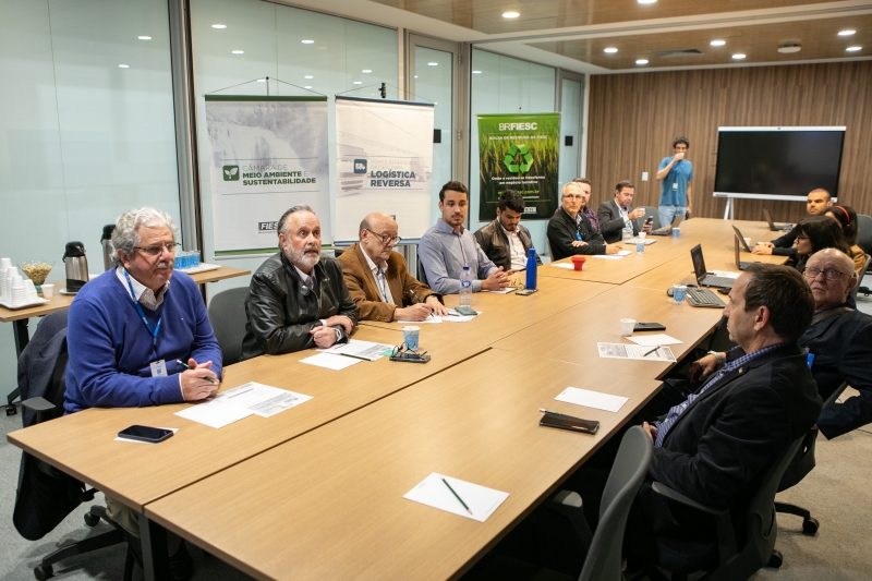 Reunião conjunta da Câmara de Meio Ambiente e Sustentabilidade e do Comitê de Logística Reversa da FIESC. Foto: Filipe Scotti