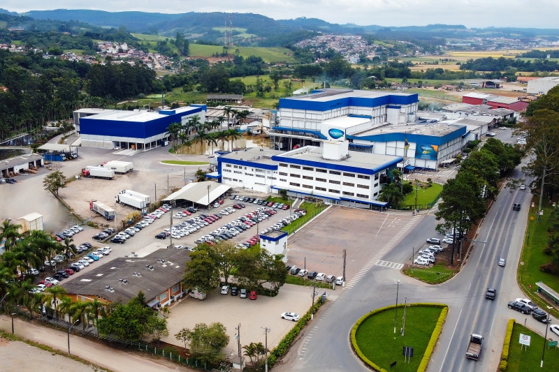 Indústria promove desenvolvimento social com mais de 300 produtores integrados em SC. Foto: Divulgação/Pamplona