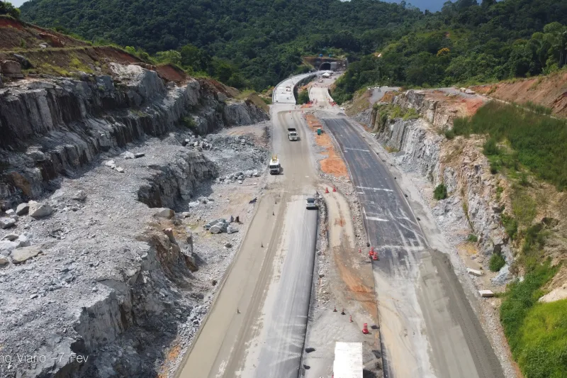 Ritmo atual das Obras do Contorno Viário de Florianópolis permitiria liberação para tráfego em julho (foto: FIESC/Ricardo Saporiti)