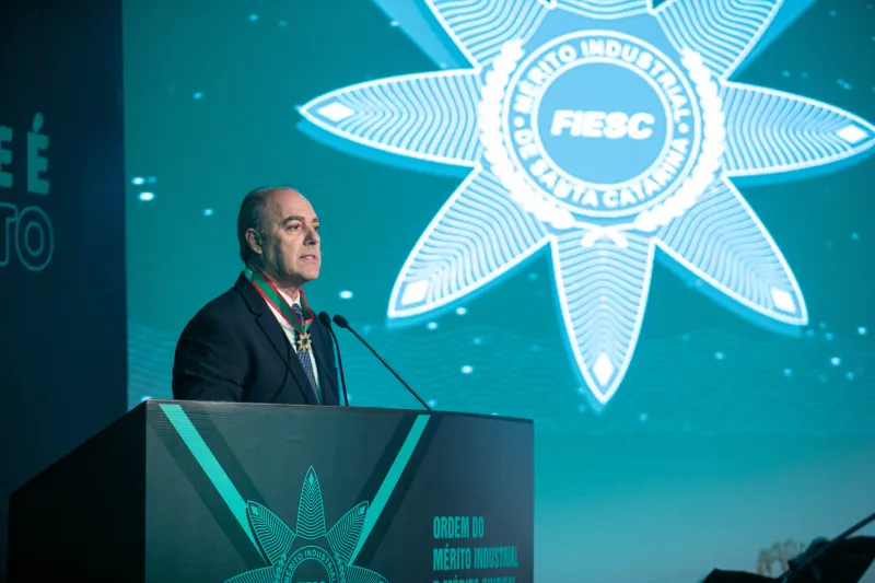 Em 2019, Zipf recebeu a Ordem do Mérito Industrial de Santa Catarina, outorgada pela FIESC. (foto: Marcos Campos)