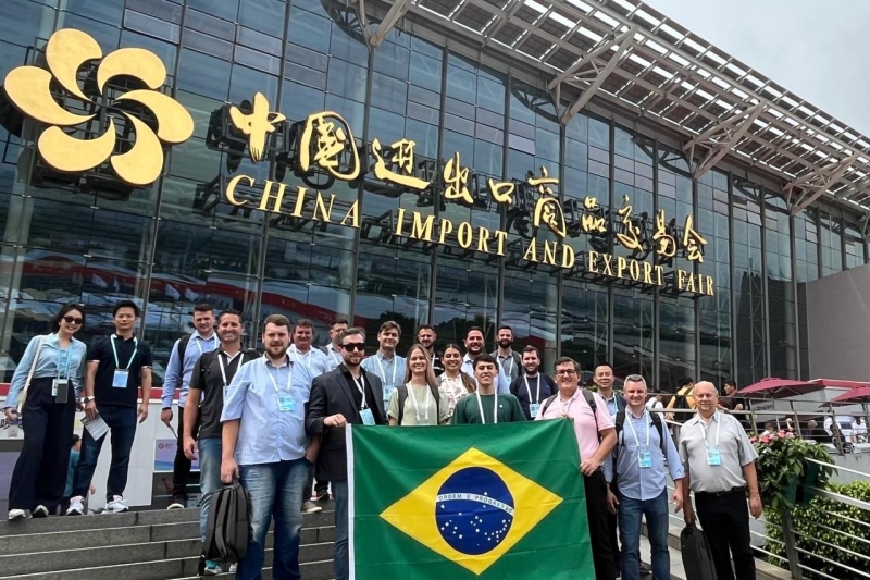 Empresários de SC e RS participam da 135ª edição da Canton Fair, na China