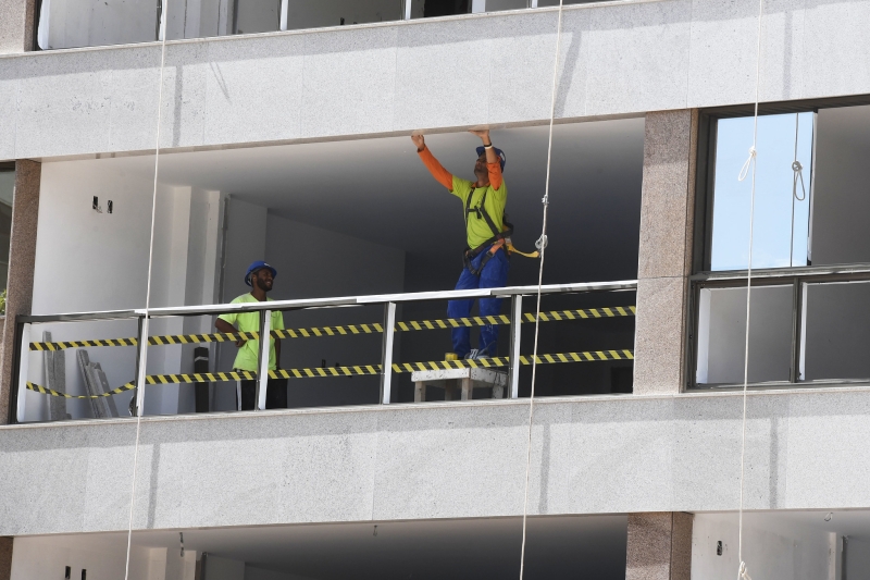 Mercado imobiliário bate recorde de lançamentos e vendas em 2024