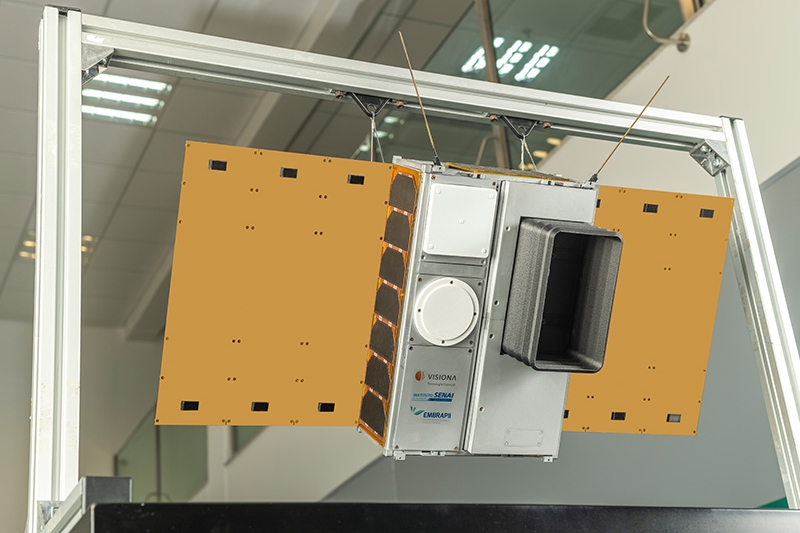 Com projetos como o desenvolvimento de satélites, Institutos de Inovação de Santa Catarina conseguem internalizar demandas locais da indústria e também participar de projetos estruturantes em âmbito nacional – Foto: Divulgação