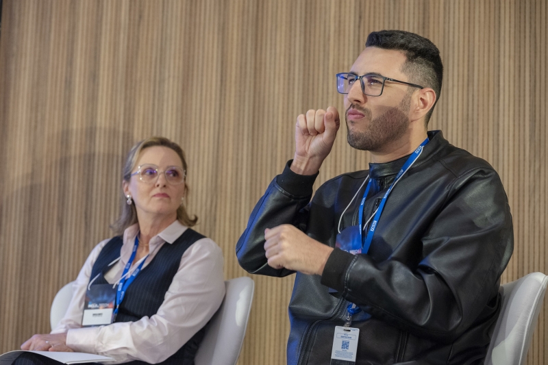 Pessoas com deficiência participaram em todos os painéis do evento