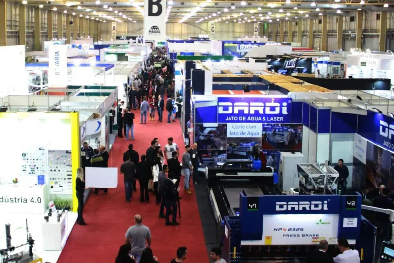 Na abertura, Intermach destaca inovação e oportunidades para a indústria metalmecânica