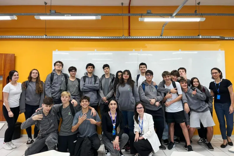 Projeto Vida e Carreira apoia estudante do ensino médio a traçar caminho profissional