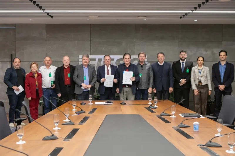 Indústria e trabalhadores unem-se para buscar saídas para o tarifaço