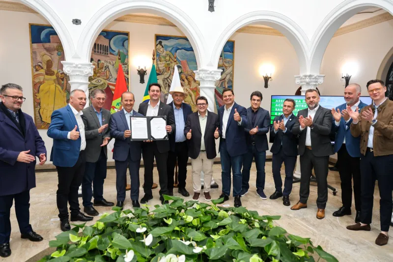 SC e PR assinam acordo de R$ 340 milhões sobre royalties do petróleo