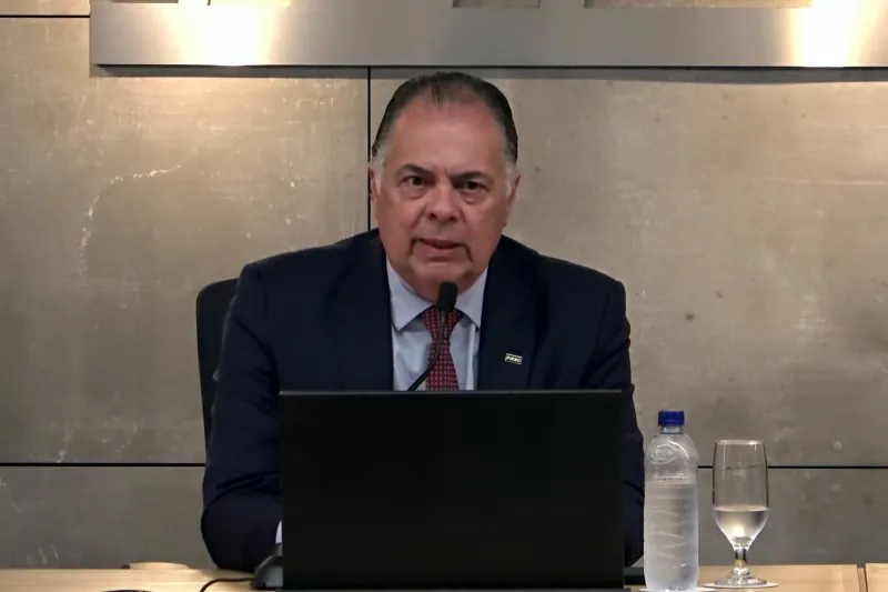 Live debate perspectivas de negociação com os Estados Unidos