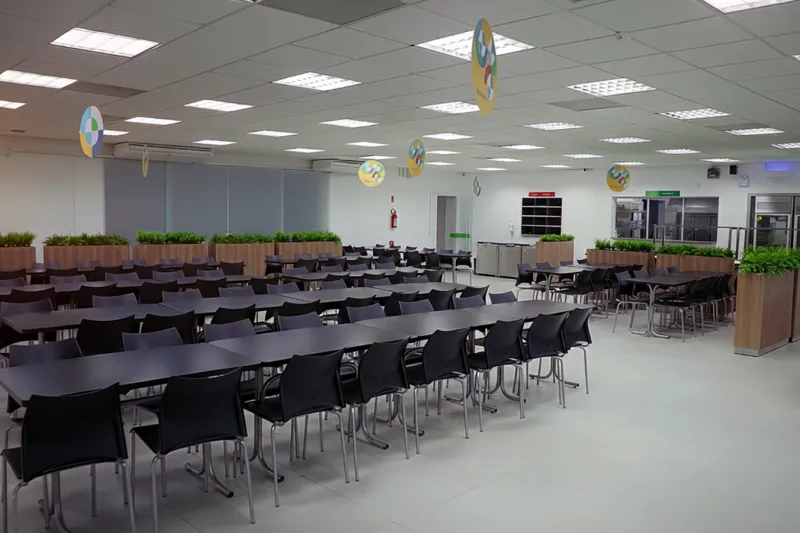 Cantinas alimentaSesi completam seis anos em SC, com 100 mil atendimentos por mês