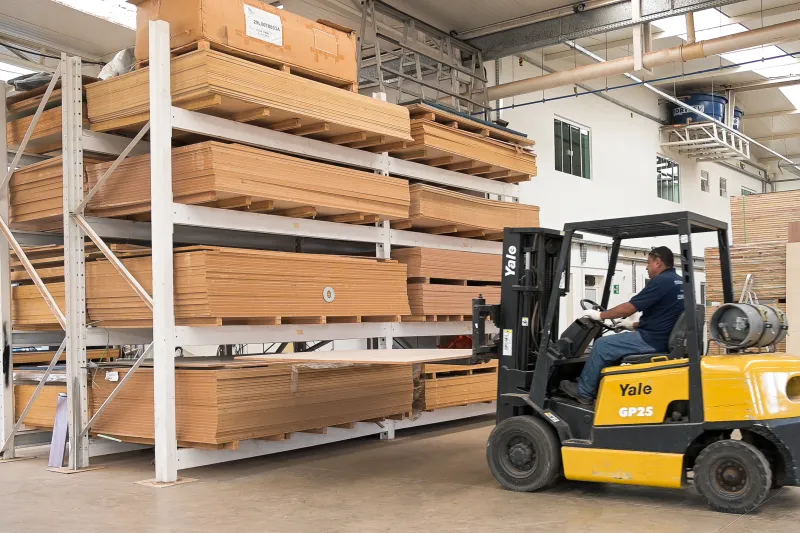 Setor madeireiro discute efeitos das tarifas em Rio do Sul