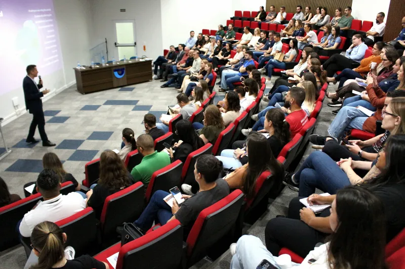 Encontro com especialistas esclarece dúvidas sobre a NR-1