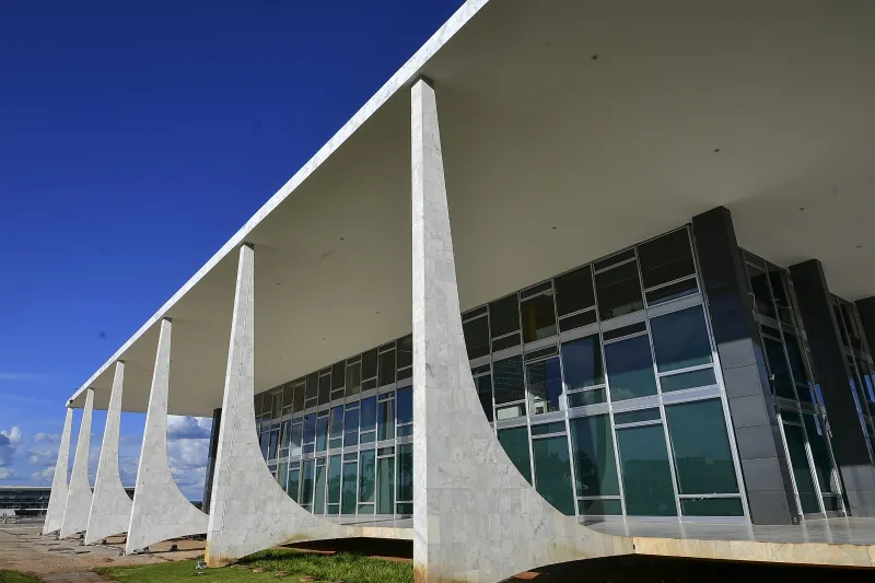 STF suspende por 90 dias penalização a empresas que descumprirem NR-1