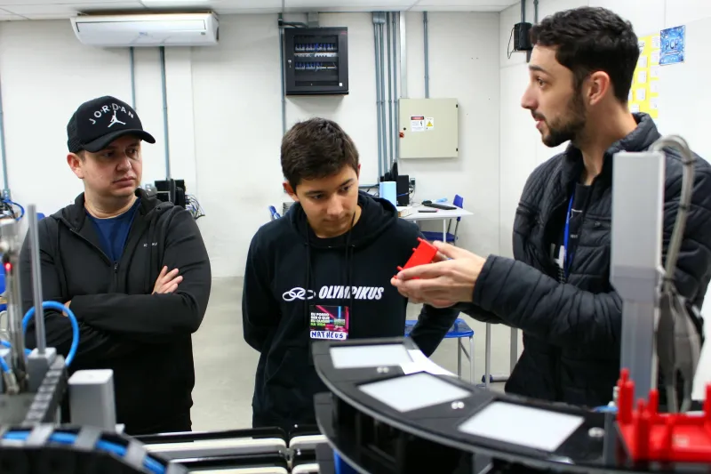 Arena SENAI divulga 630 vagas em cursos técnicos gratuitos no Alto Vale