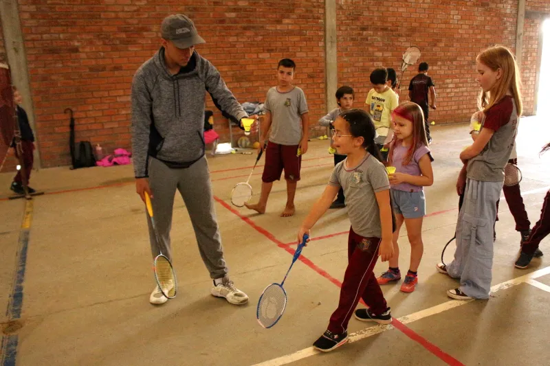 SESI +Saúde inicia escolinhas de Badminton em Ibirama