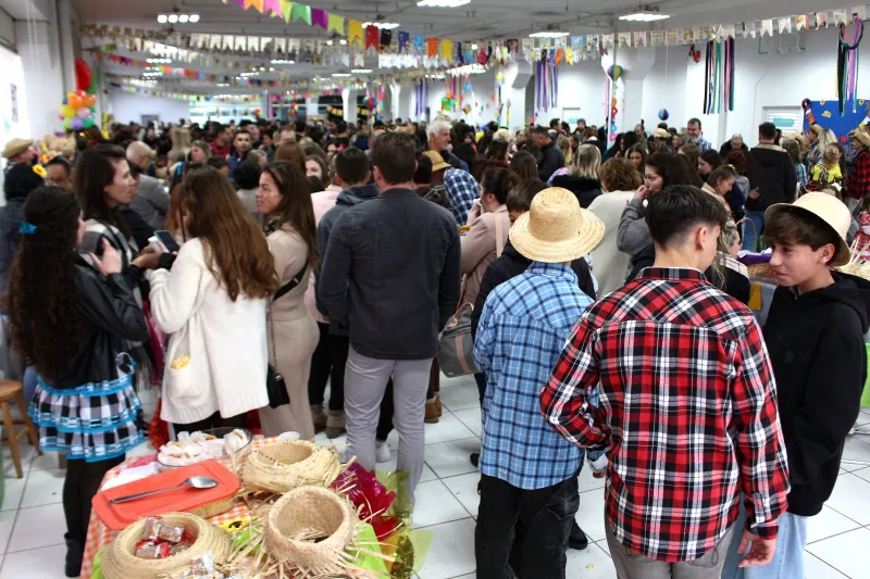 Solidariedade, integração e protagonismo marcaram a programação da Festa Junina na Escola SESI de Rio do Sul. (Fotos: Debora Claudio)