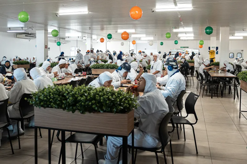 Rede alimentaSesi inaugura restaurante na MBRF em Várzea Grande (MT)