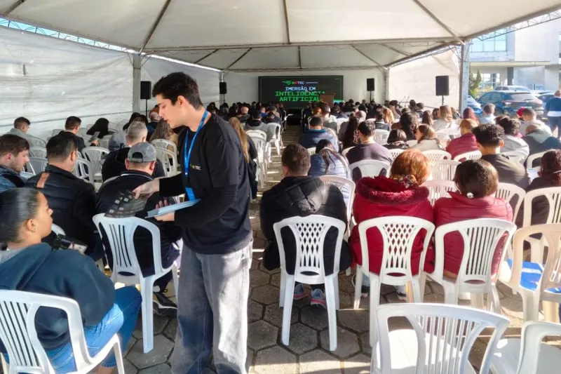 Em Itajaí, uma tenda especial foi montada para receber o público