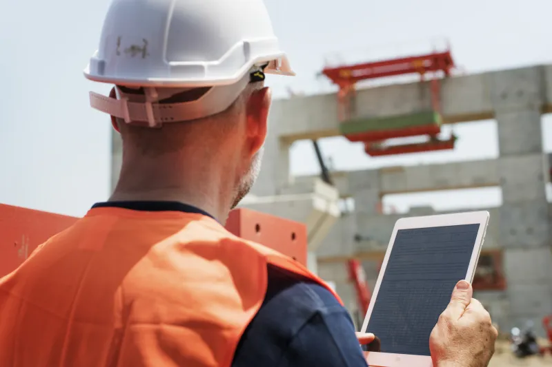 ReConstruir debate futuro da construção civil com foco em produtividade, tecnologia e competitividade