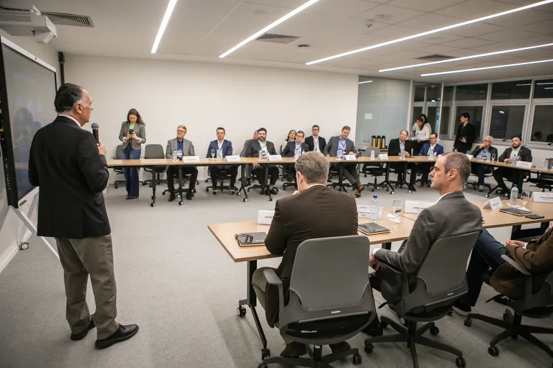 Fórum CEO fortalece diálogo entre lideranças e amplia visão estratégica da indústria catarinense