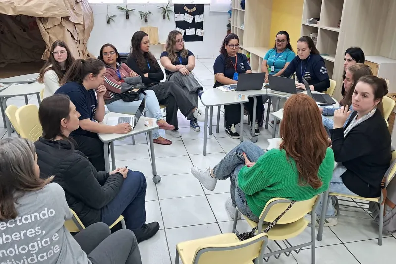 Equipes da Escola SESI e do SENAI aprimoraram seus conhecimentos durante a programação da Semana Pedagógica.  (Foto: Diivulgação SESI)