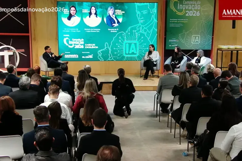 Transmissão via Youtube do prêmio Campeãs da Inovação. 